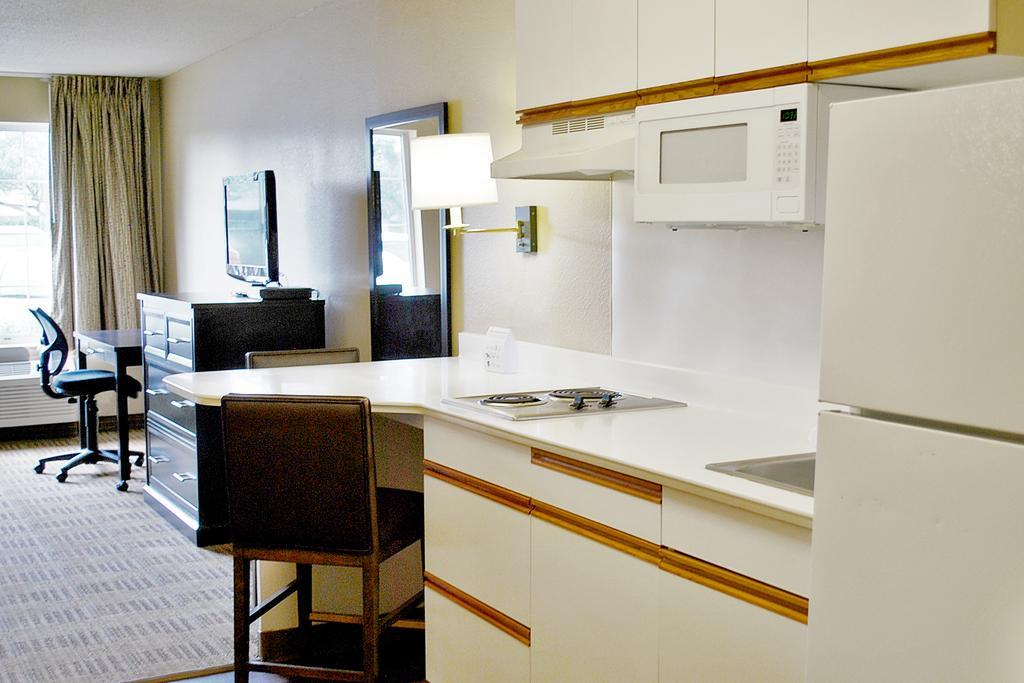 Auburn Hills Extended Stay Inn Exterior foto